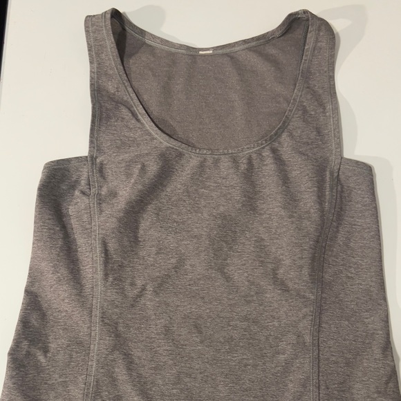 lululemon athletica Tops - Lululemon Unique Braided Back Gray Women's Tank Top Size 6